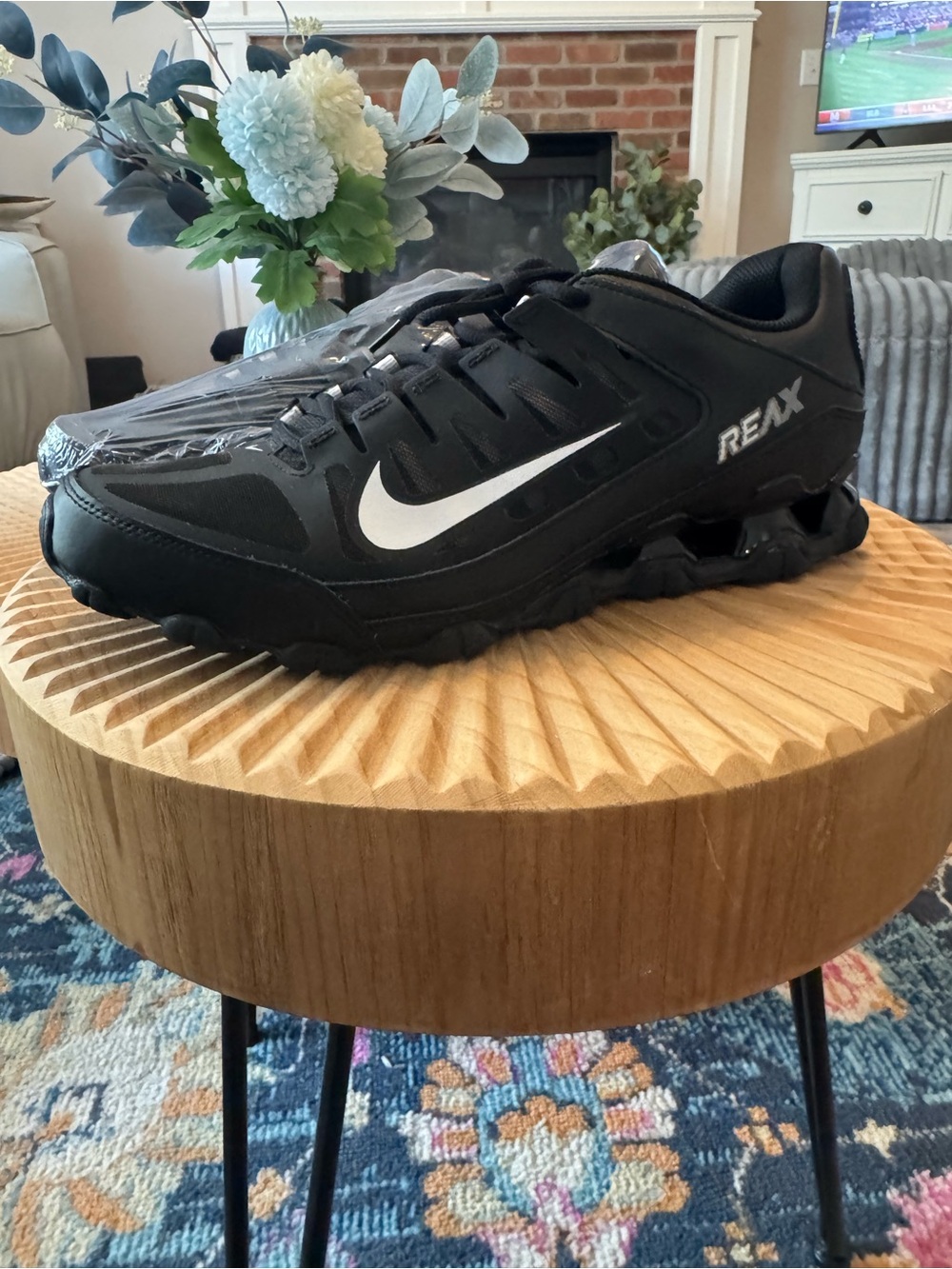 Nike Black & White Reax Men’s Athletic Shoes